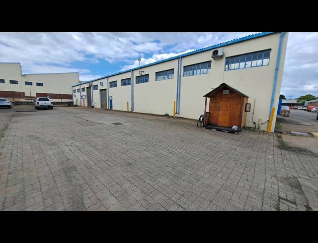 481M² WORKSHOP TO LET IN KULEKA